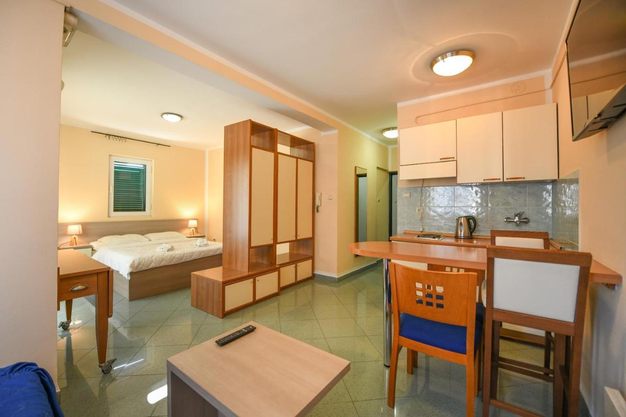 Jolly Apartments Budva Exterior foto